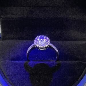 Moissanite Diamond Engagement Ring Brilliant Round Cut Halo 925 1 Ct Size 7